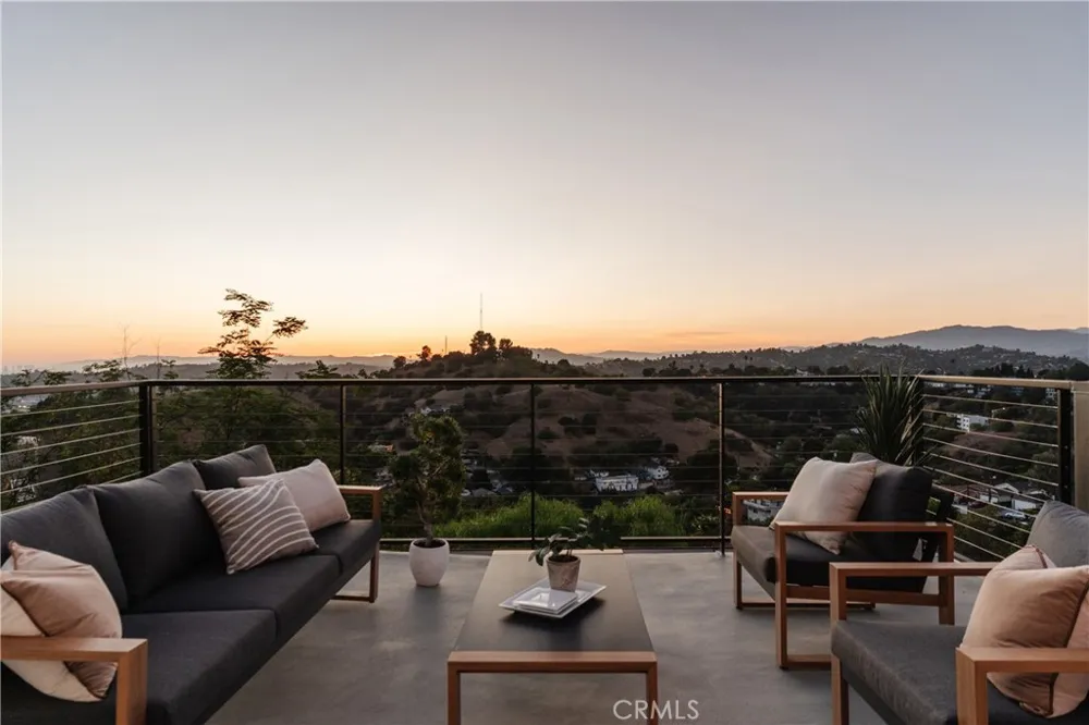 3215 Amethyst St Los Angeles, CA 90032