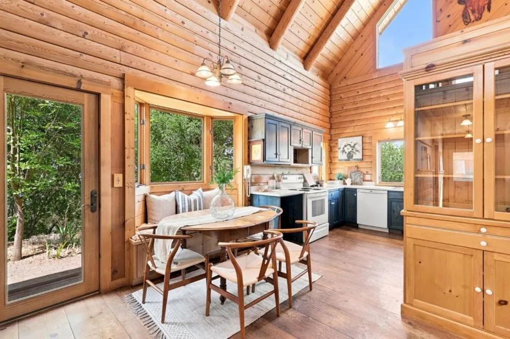 6425 San Juan Canyon Road San Juan Bautista, CA 95045