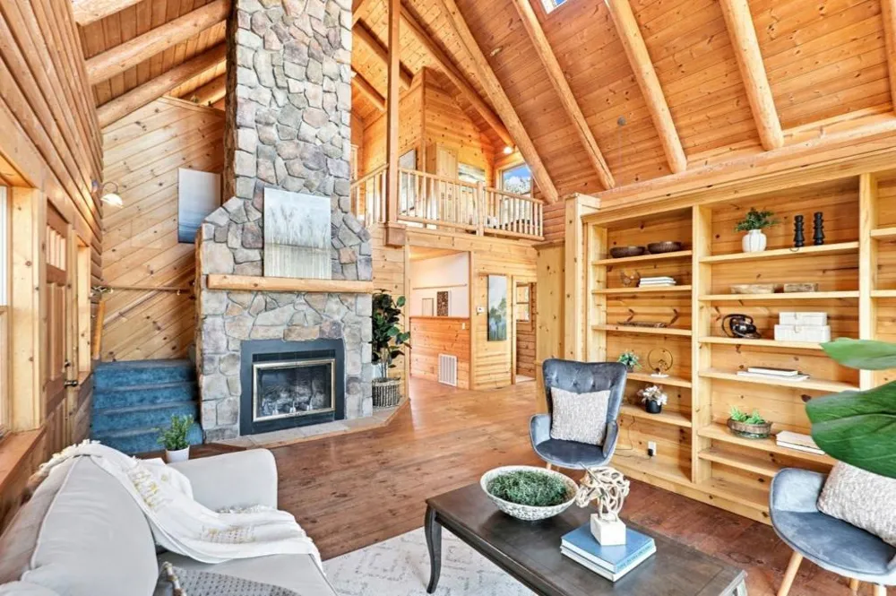 6425 San Juan Canyon Road San Juan Bautista, CA 95045