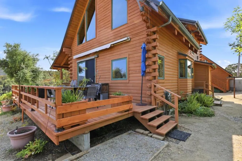 6425 San Juan Canyon Road San Juan Bautista, CA 95045