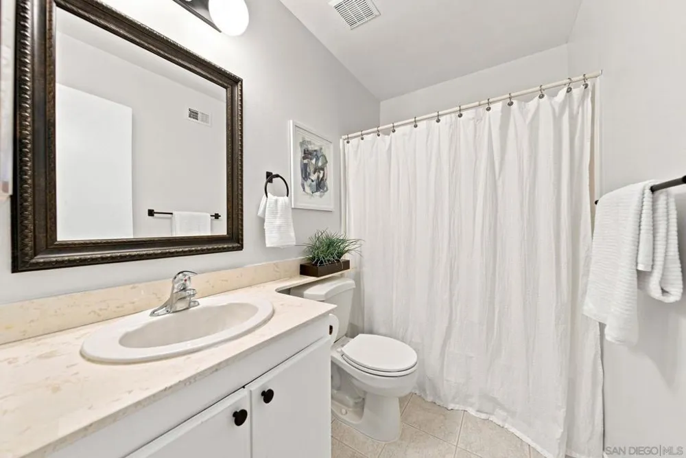 650 Laguna Point Ct Chula Vista, CA 91911