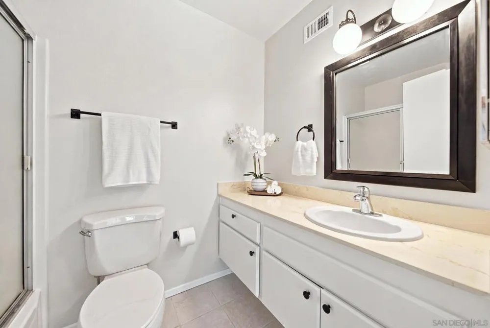 650 Laguna Point Ct Chula Vista, CA 91911