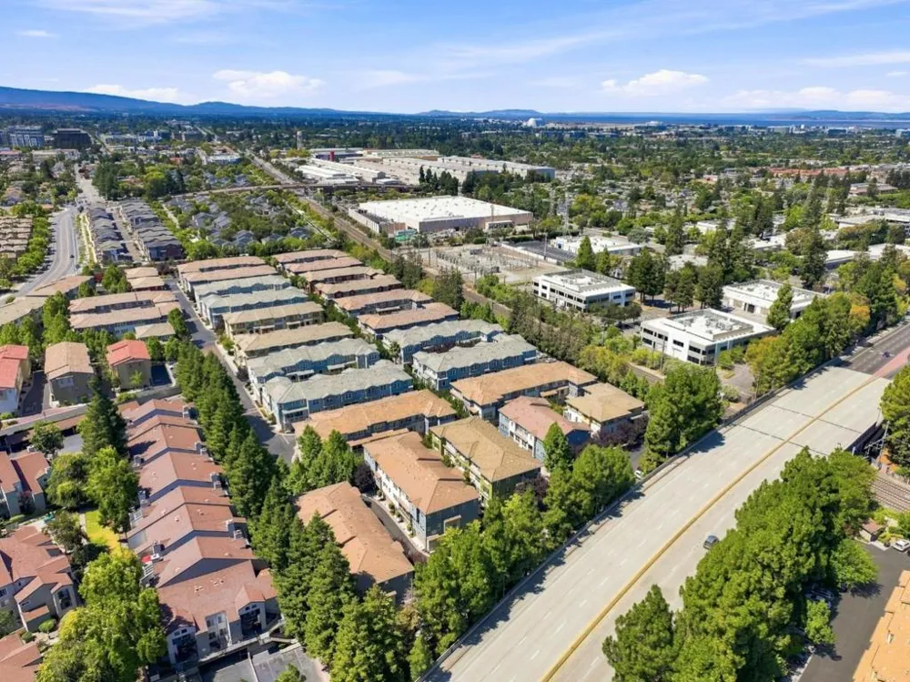 102 Lemmon Terrace Sunnyvale, CA 94086