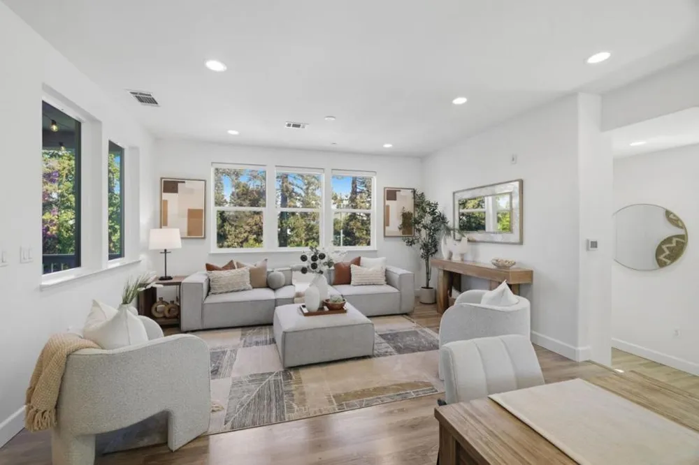 102 Lemmon Terrace Sunnyvale, CA 94086