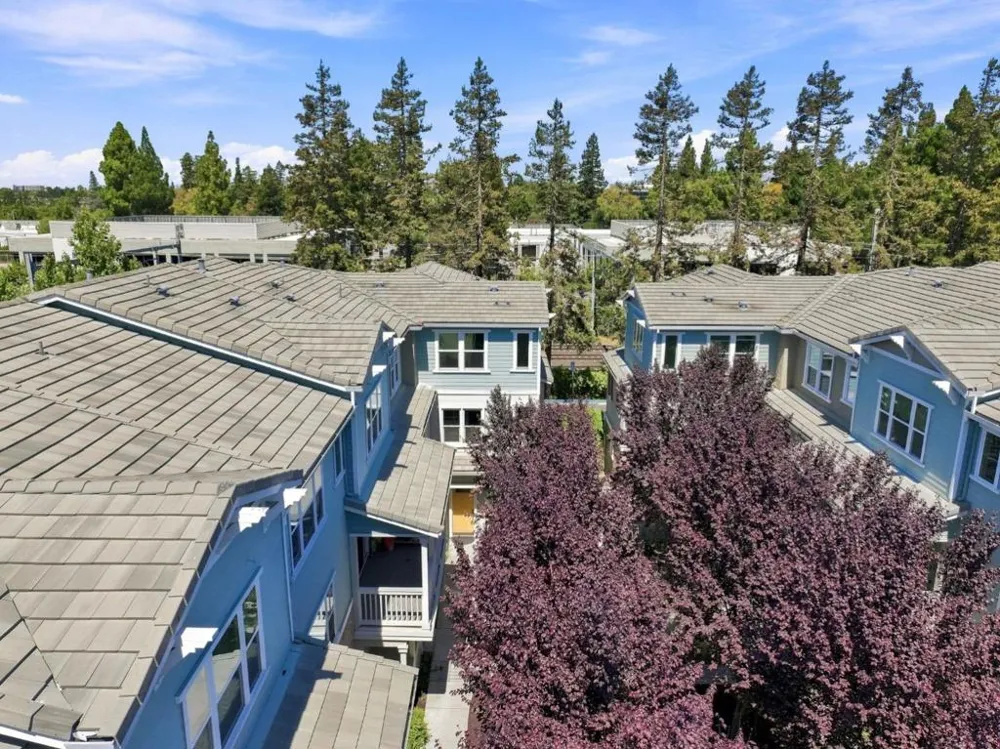 102 Lemmon Terrace Sunnyvale, CA 94086