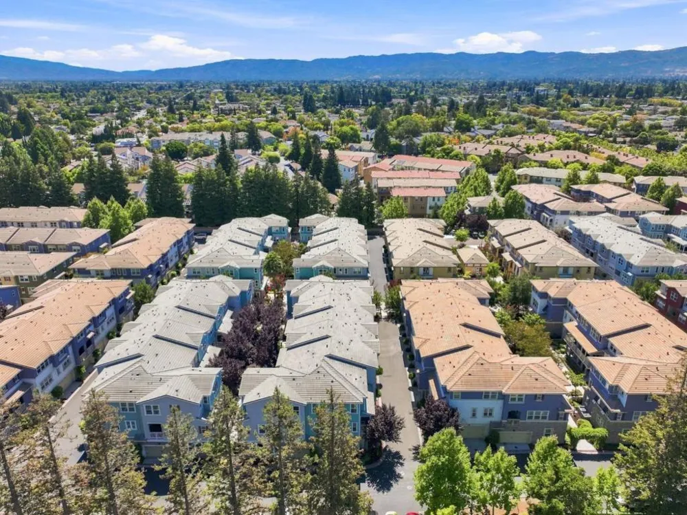 102 Lemmon Terrace Sunnyvale, CA 94086