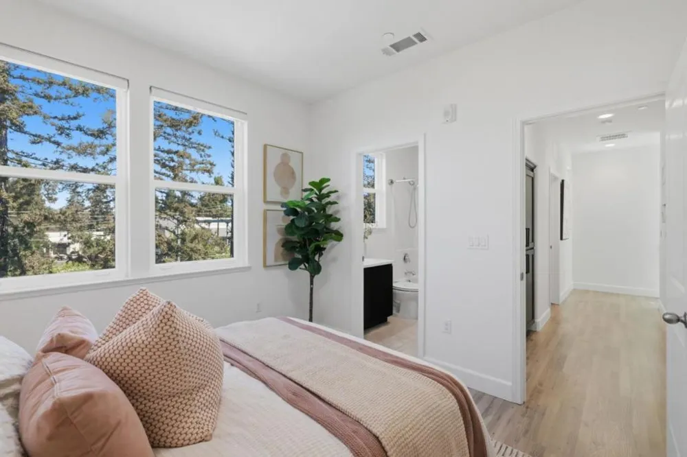 102 Lemmon Terrace Sunnyvale, CA 94086