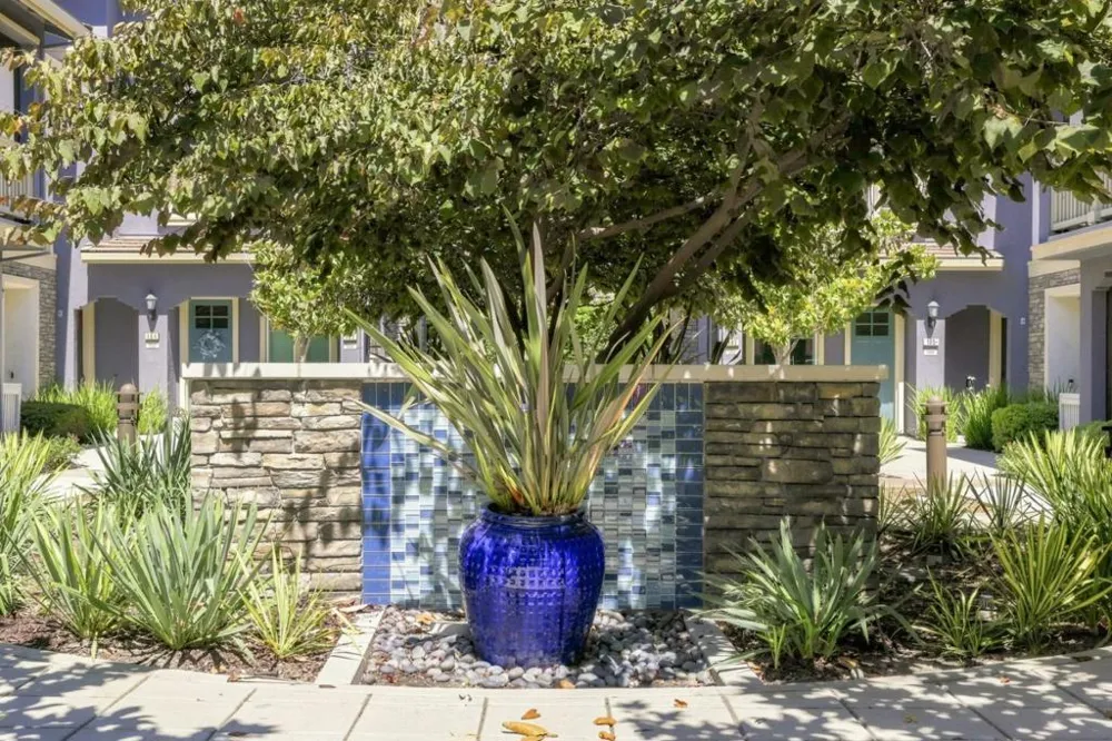 102 Lemmon Terrace Sunnyvale, CA 94086