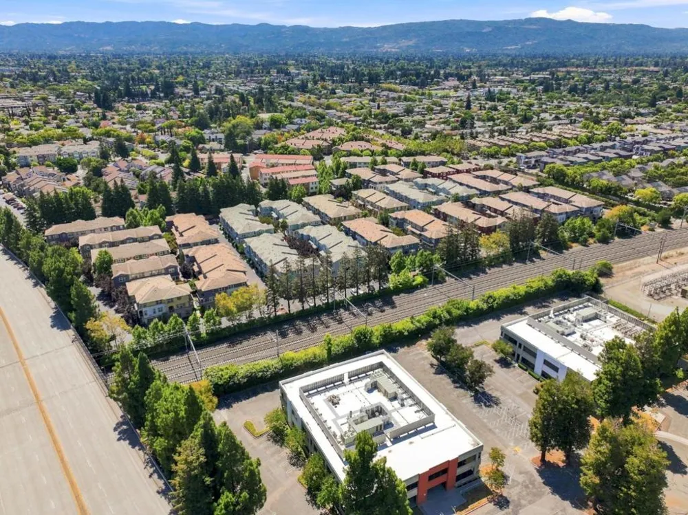 102 Lemmon Terrace Sunnyvale, CA 94086