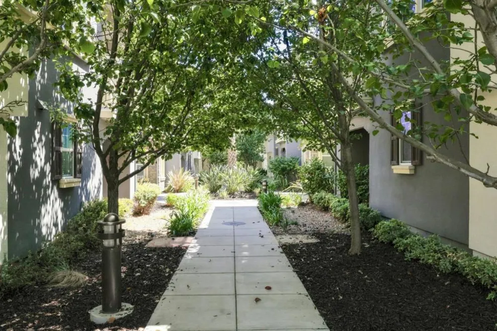 102 Lemmon Terrace Sunnyvale, CA 94086