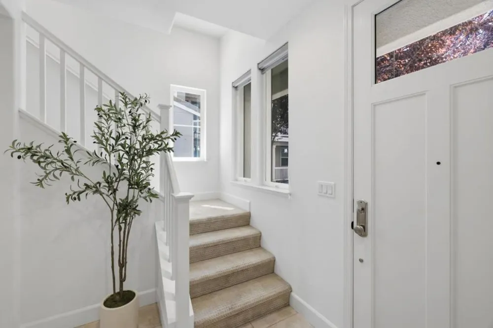 102 Lemmon Terrace Sunnyvale, CA 94086