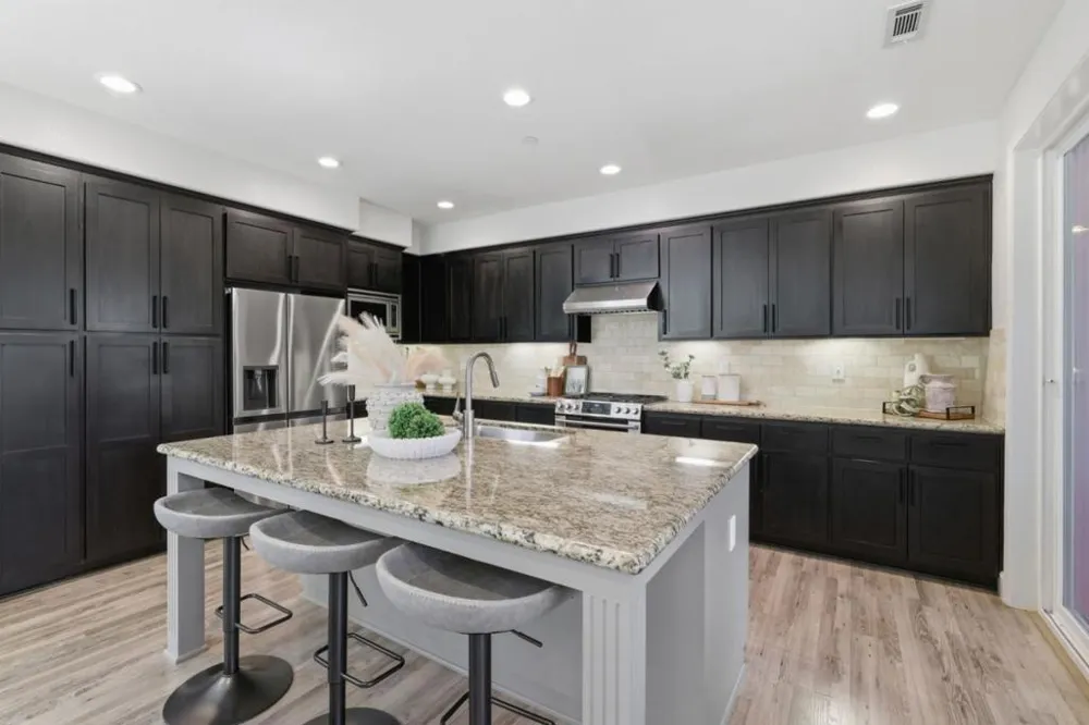 102 Lemmon Terrace Sunnyvale, CA 94086