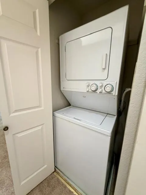 173 Sierra Vista Avenue #14 Mountain View, CA 94043