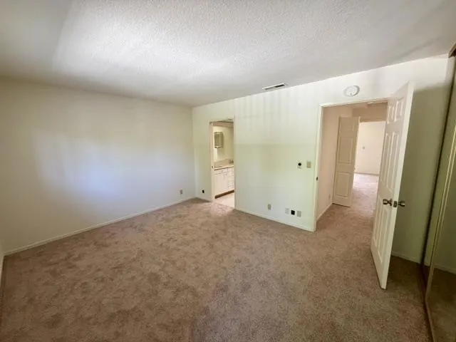 173 Sierra Vista Avenue #14 Mountain View, CA 94043