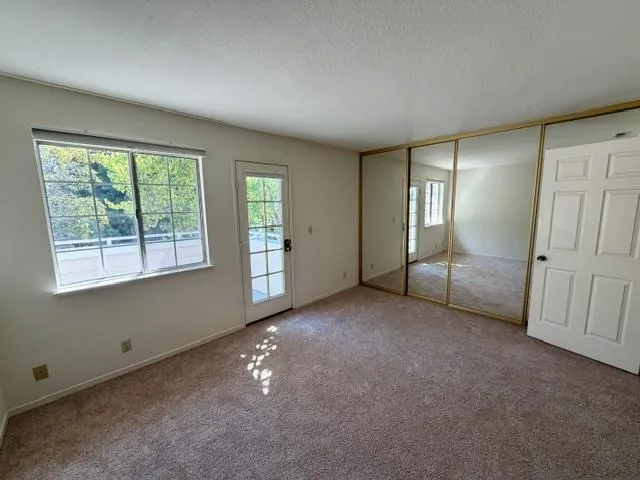 173 Sierra Vista Avenue #14 Mountain View, CA 94043