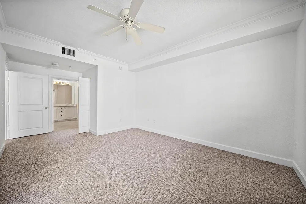 1660 Renaissance Commons Boulevard #2421 Boynton Beach, FL 33426