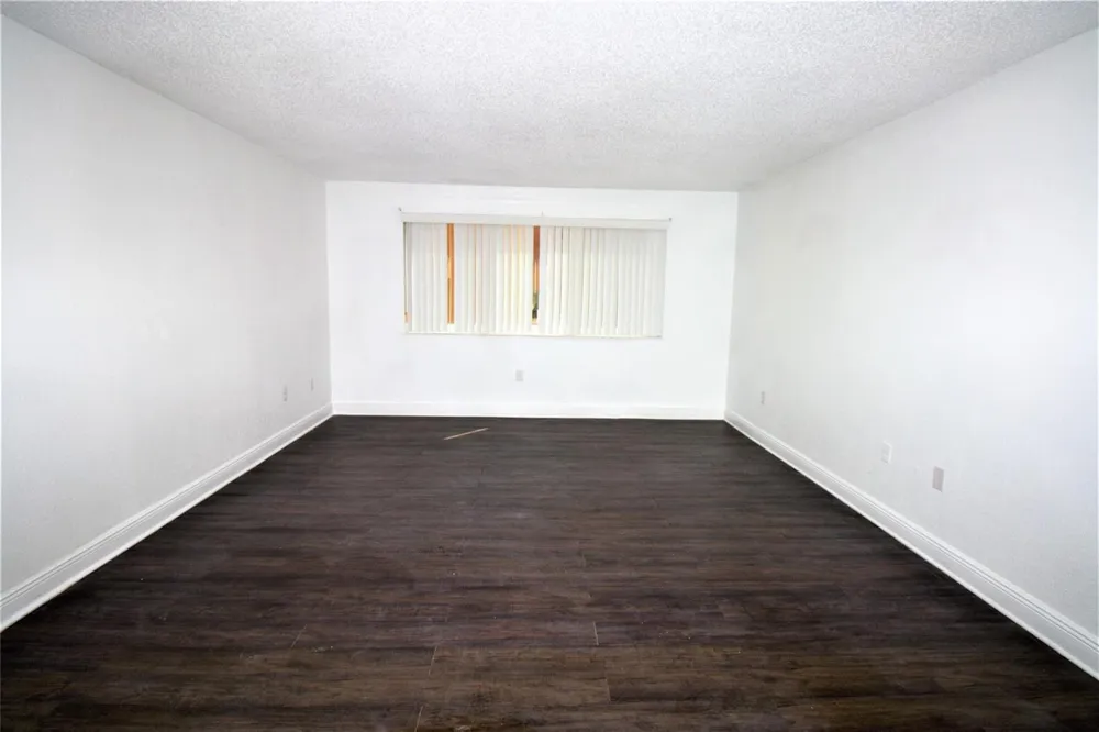 7000 NW 186TH STREET #4-217 Hialeah, FL 33015