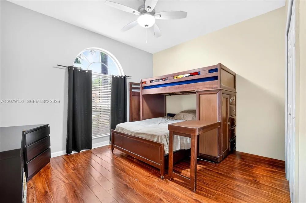 11625 NW 48th St Coral Springs, FL 33076