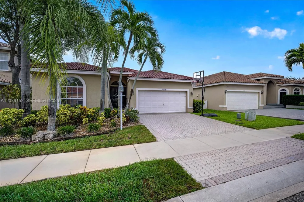 11625 NW 48th St Coral Springs, FL 33076