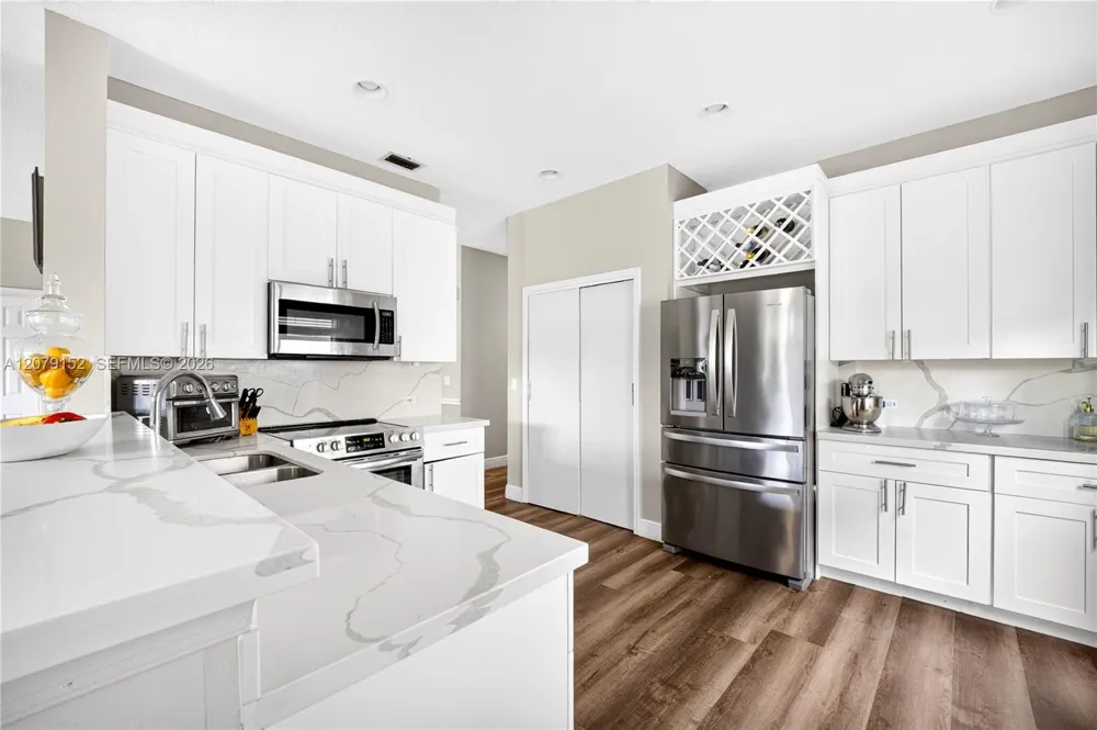 11625 NW 48th St Coral Springs, FL 33076