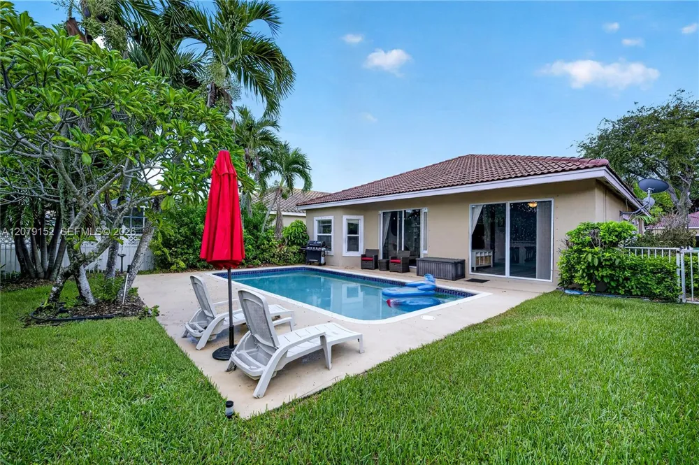 11625 NW 48th St Coral Springs, FL 33076