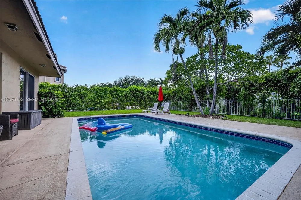 11625 NW 48th St Coral Springs, FL 33076