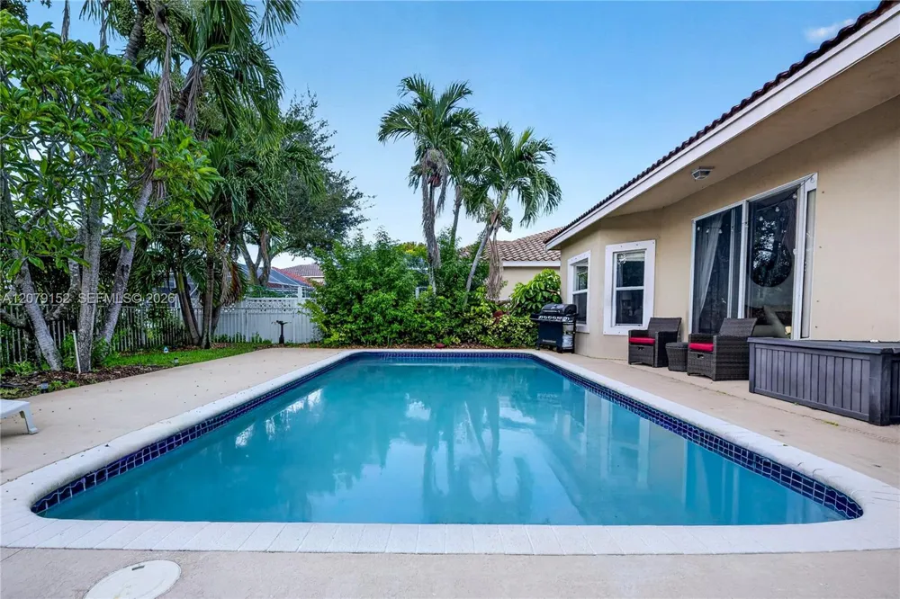 11625 NW 48th St Coral Springs, FL 33076
