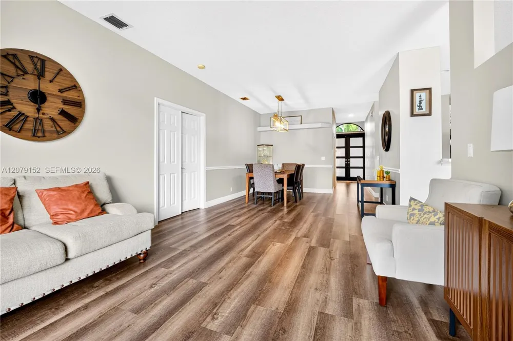 11625 NW 48th St Coral Springs, FL 33076