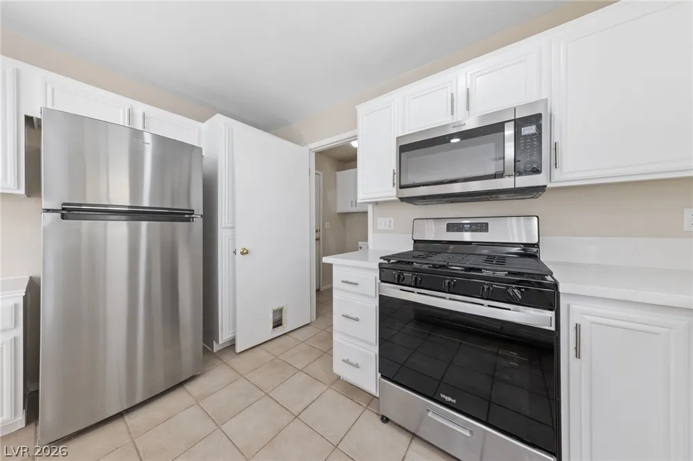 8025 Cherish Avenue Las Vegas, NV 89128