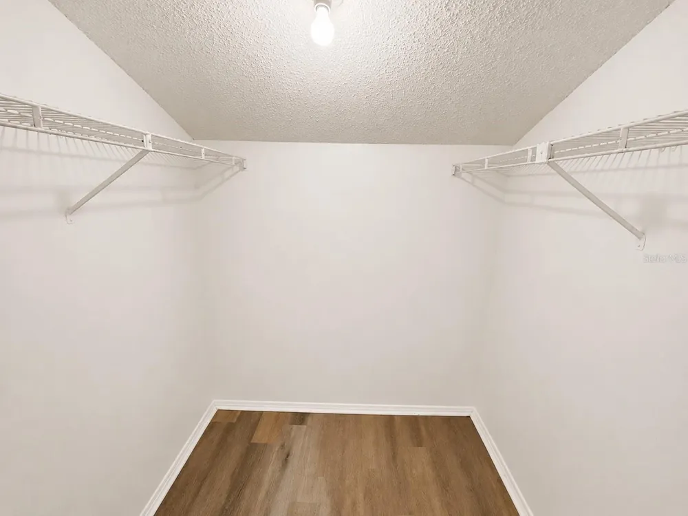 1908 LAKE ATRIUMS CIRCLE #9 Orlando, FL 32839