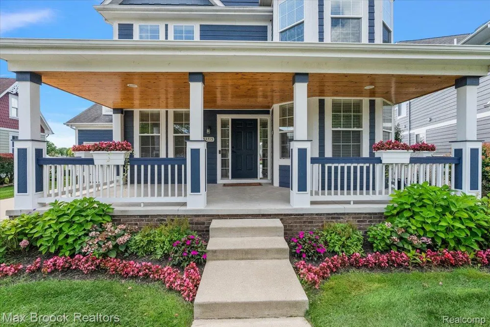 53715 Springdale Street Macomb Township, MI 48042