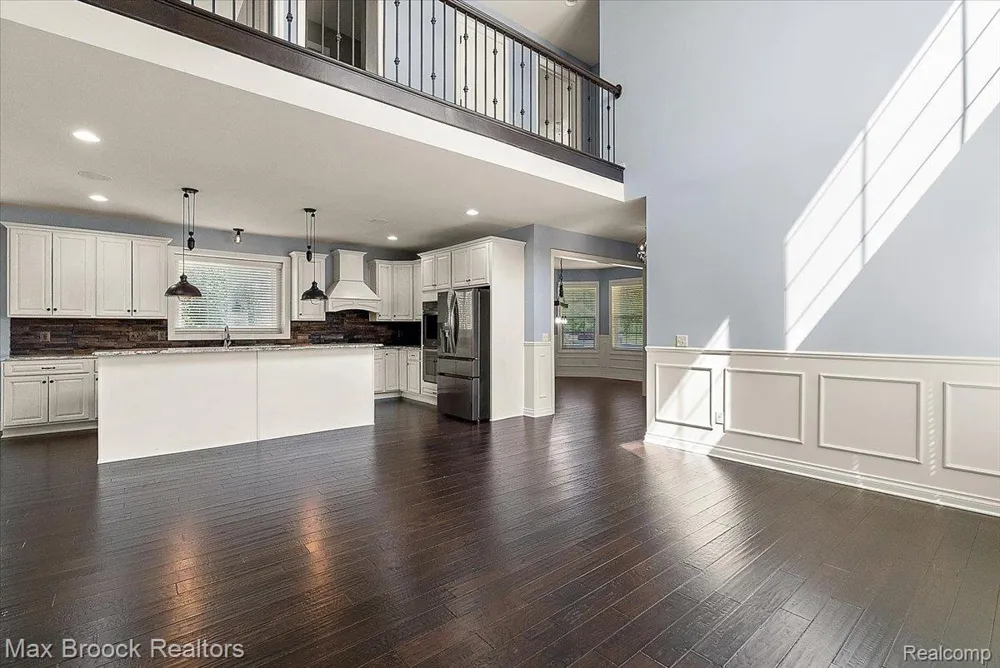 53715 Springdale Street Macomb Township, MI 48042
