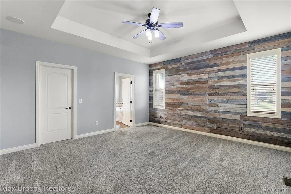 53715 Springdale Street Macomb Township, MI 48042