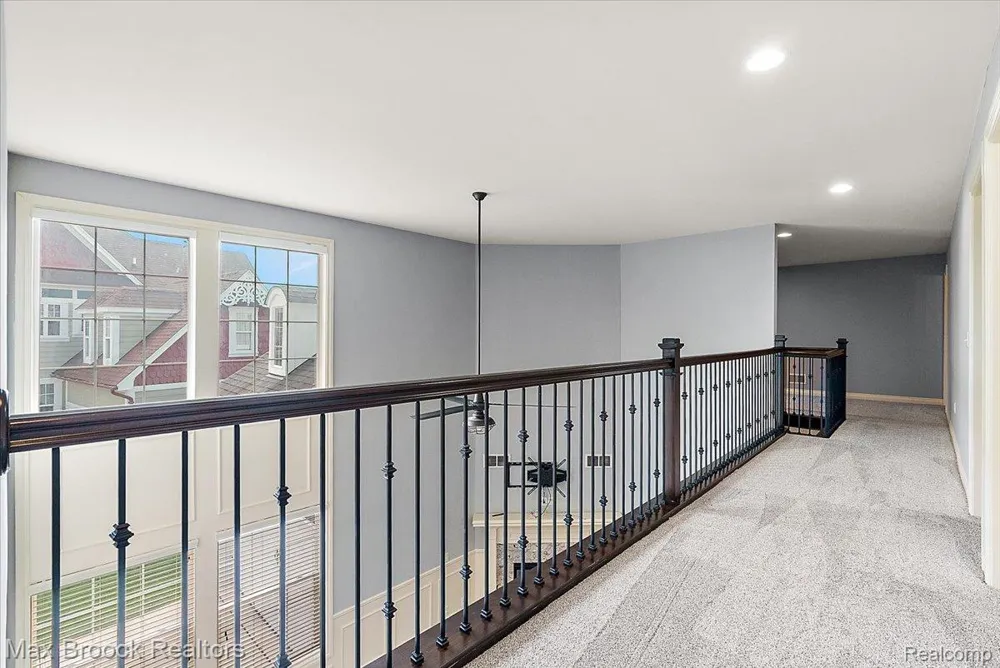 53715 Springdale Street Macomb Township, MI 48042
