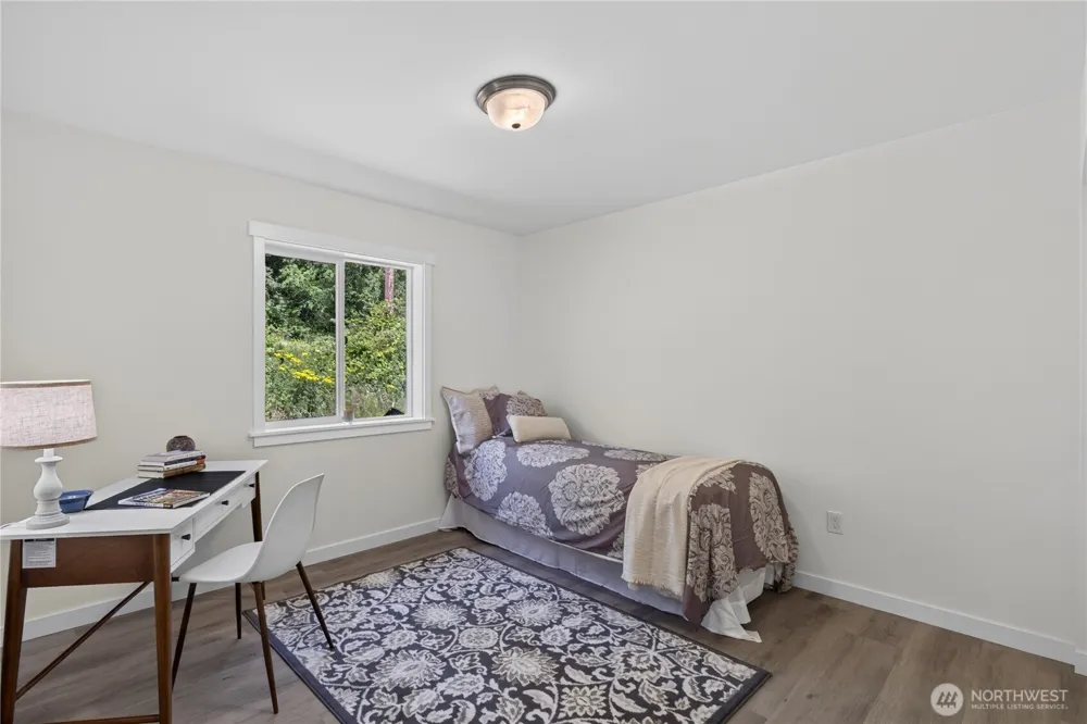 6884 Helena Street Clinton, WA 98236