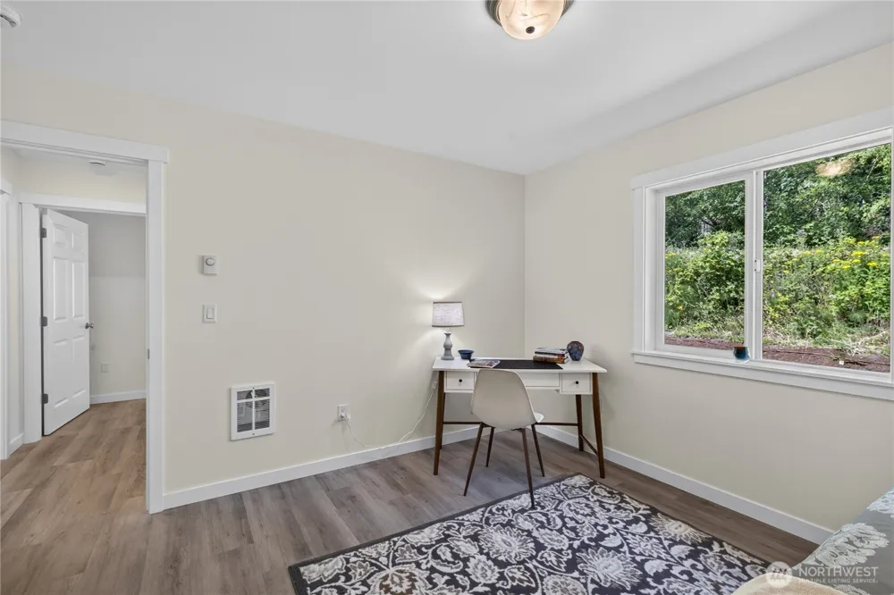 6884 Helena Street Clinton, WA 98236