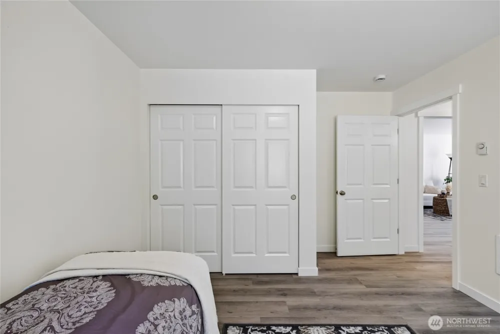 6884 Helena Street Clinton, WA 98236