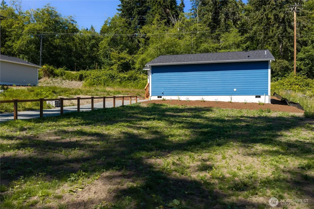 6884 Helena Street Clinton, WA 98236