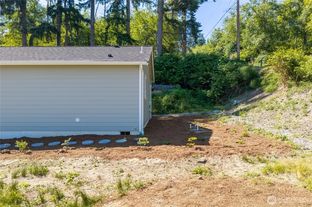 6888 Helena Street Clinton, WA 98236