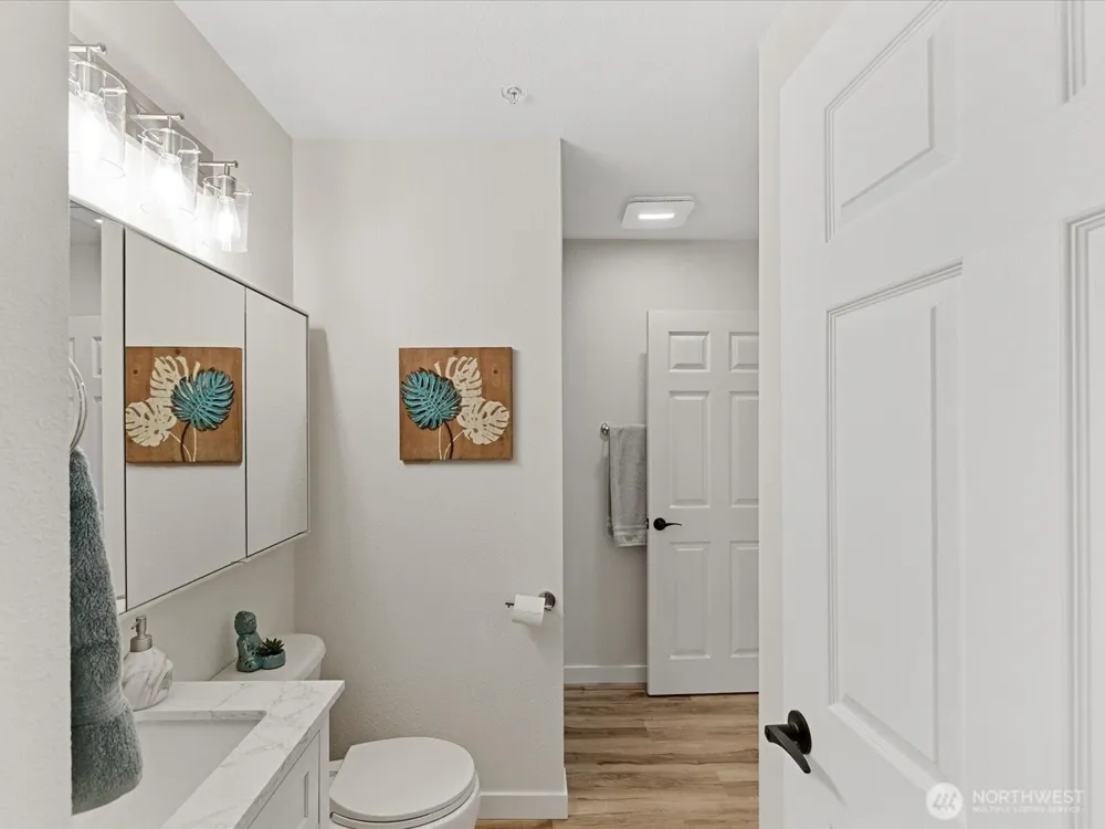 1318 37th Street #1202 Everett, WA 98201