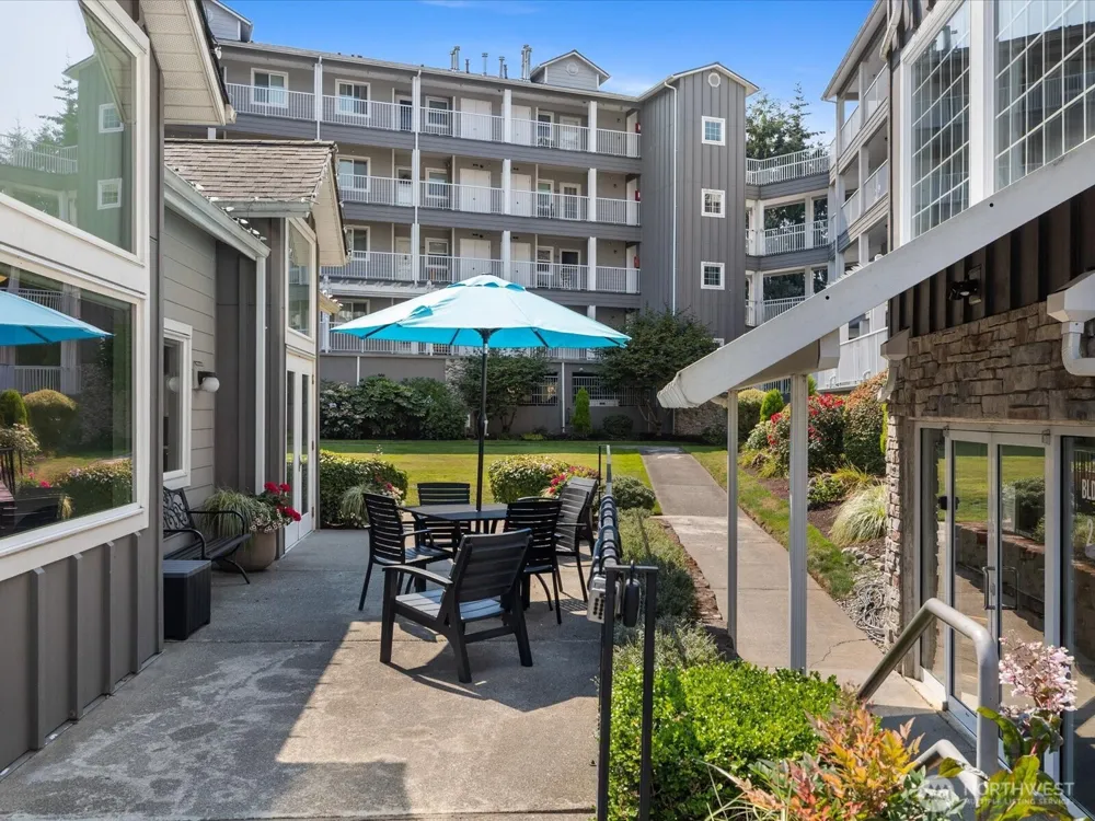1318 37th Street #1202 Everett, WA 98201