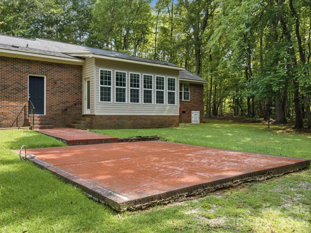 155 S Grandview Road Clover, SC 29710