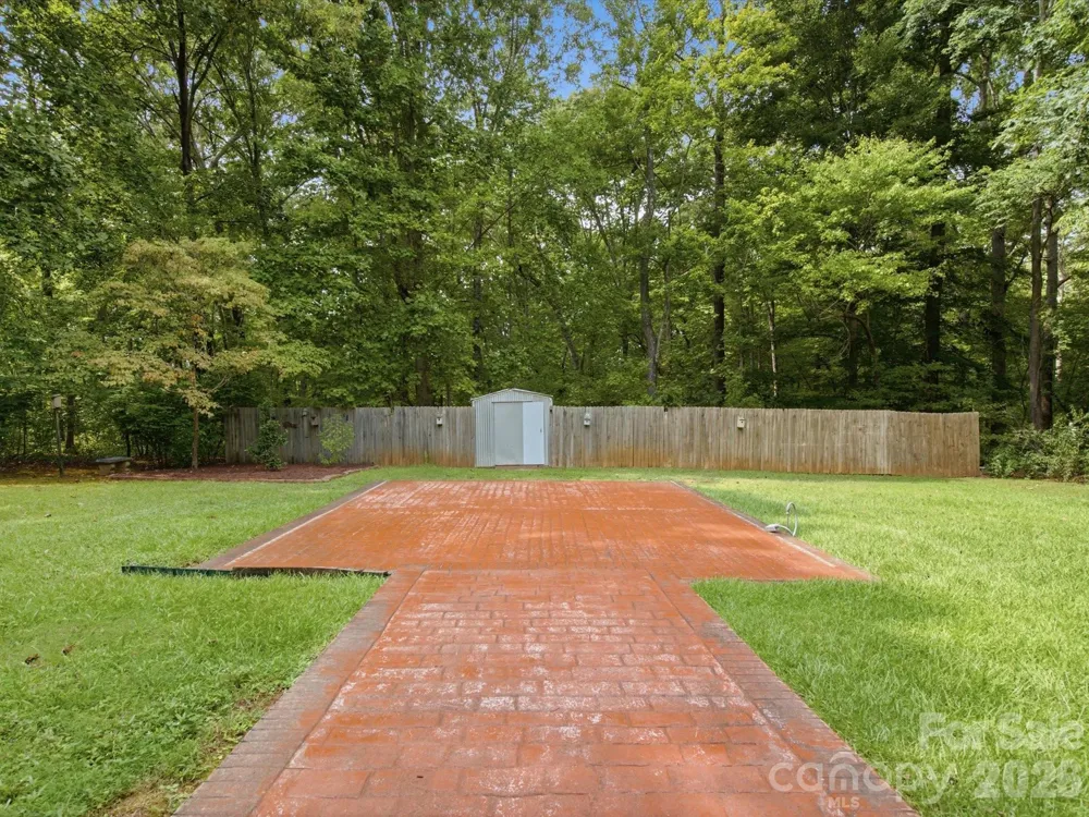 155 S Grandview Road Clover, SC 29710