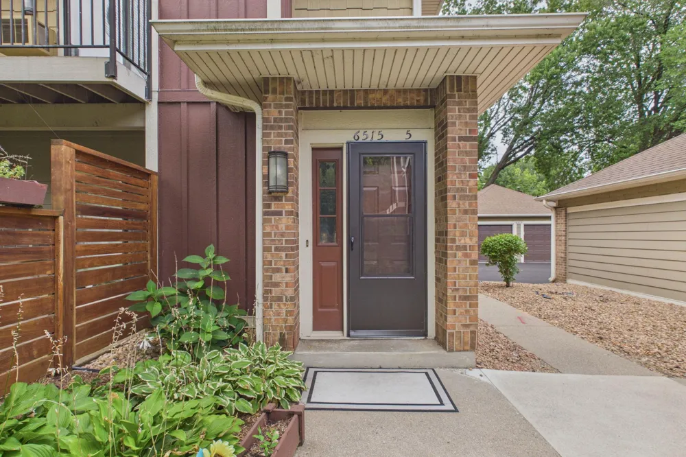 6515 Emerson Avenue S #5 Richfield, MN 55423
