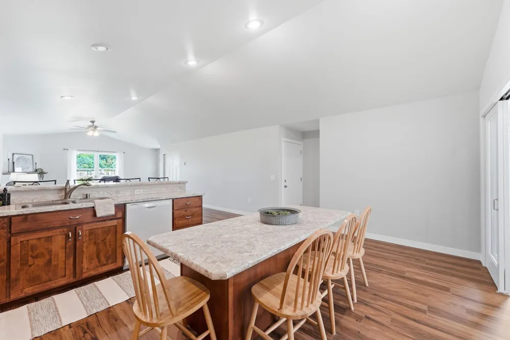 357 Old Glory Drive NE Alexandria, MN 56308