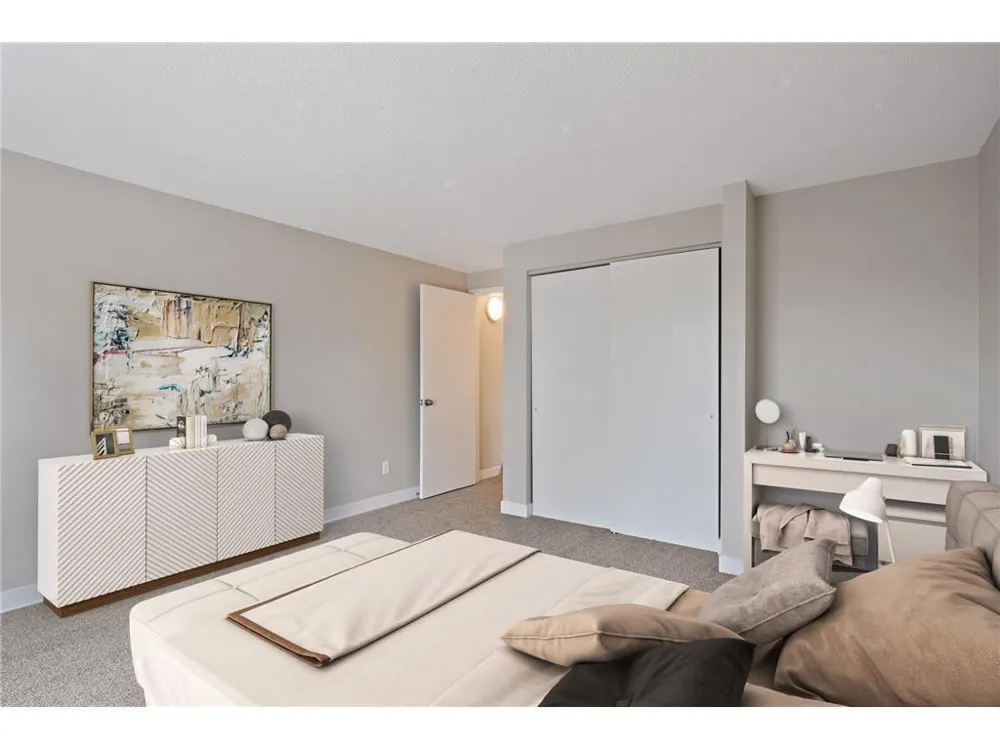 924 21st Avenue S Minneapolis, MN 55404
