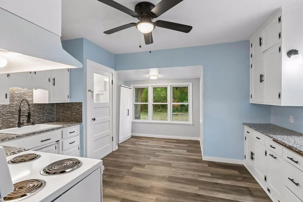 7217 63rd Avenue Brooklyn Park, MN 55428