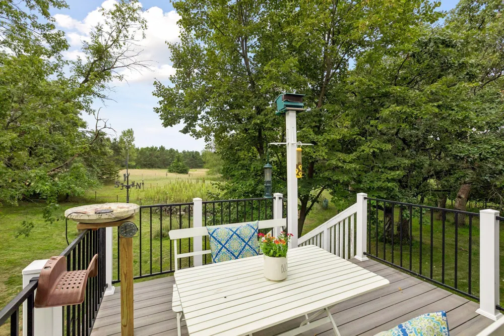 2146 202nd Avenue NW Oak Grove, MN 55011