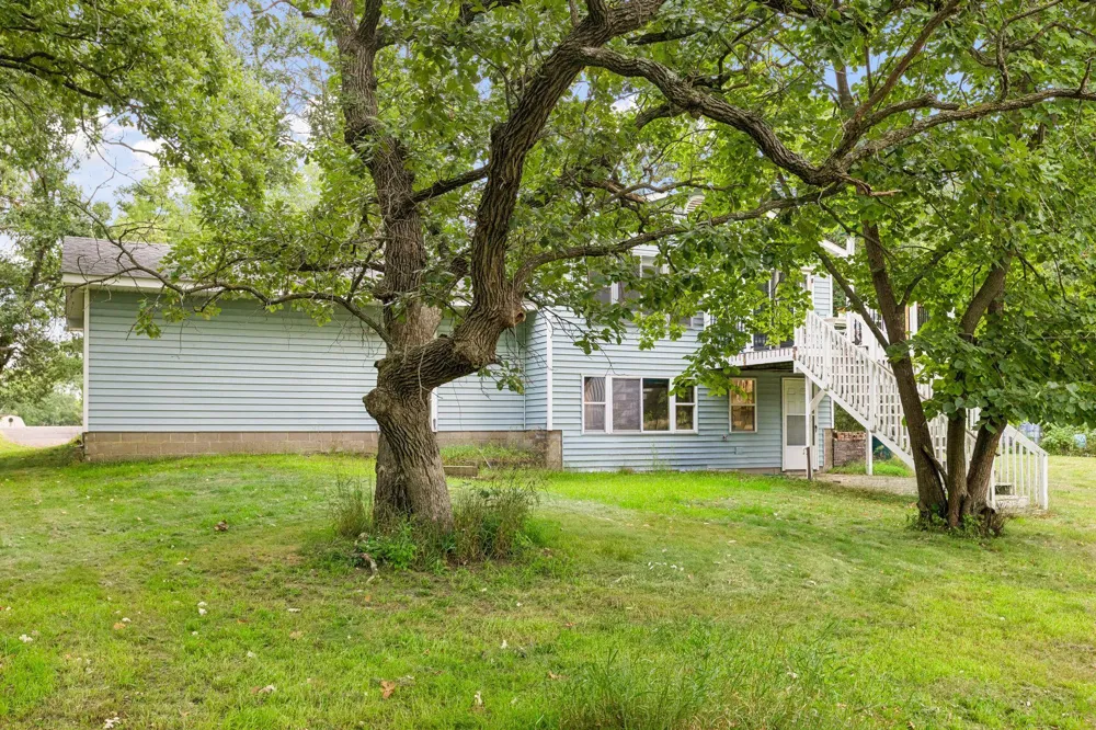 2146 202nd Avenue NW Oak Grove, MN 55011