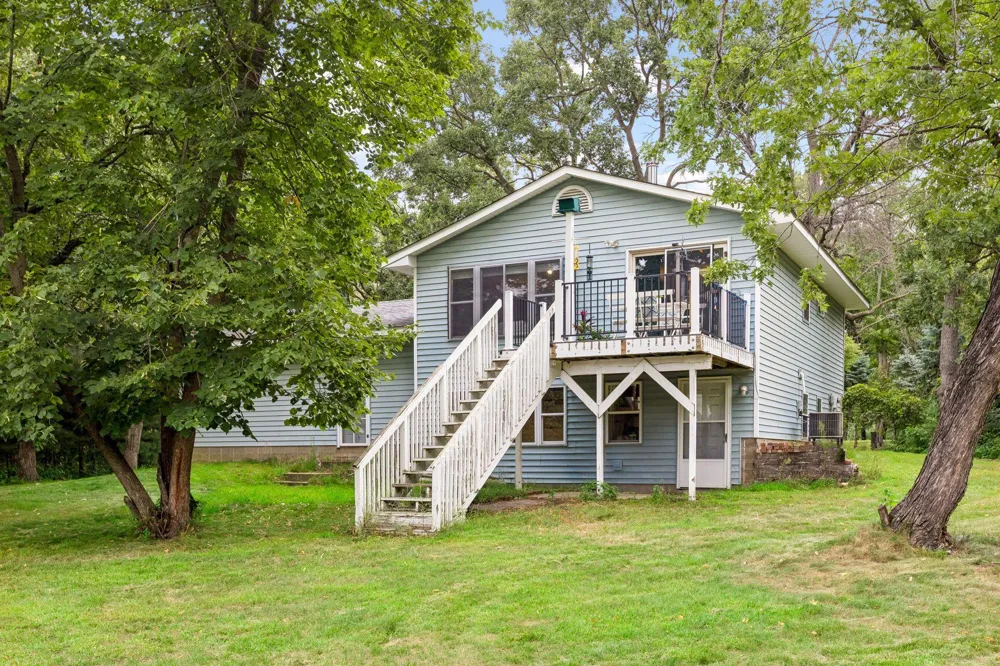 2146 202nd Avenue NW Oak Grove, MN 55011